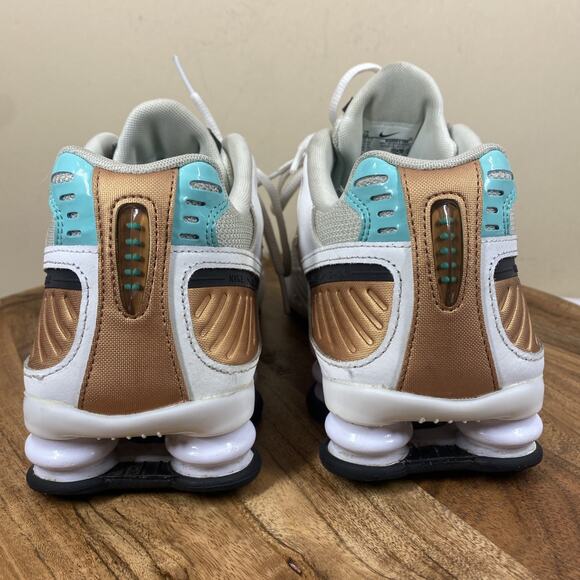 Nike Shox Enigma Aura Green Rose Gold Womens White Gold Size 10 Athletic Shoes - Picture 3 of 9